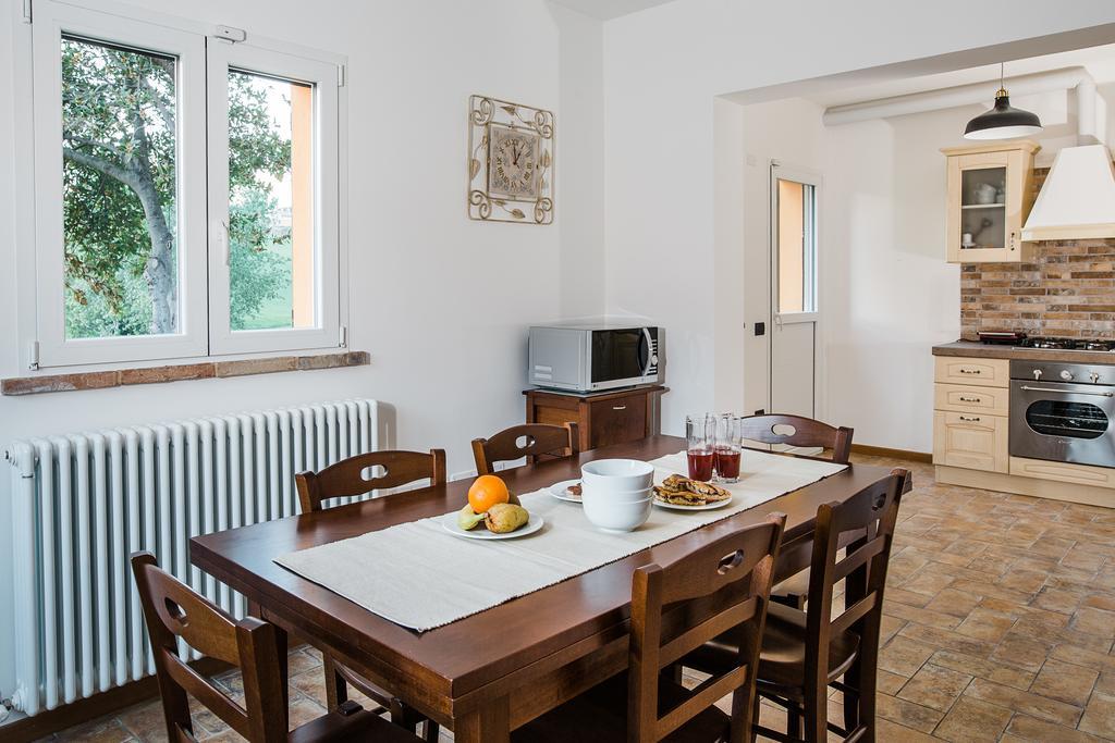 Montenovo Country House Ostra Vetere Exterior photo
