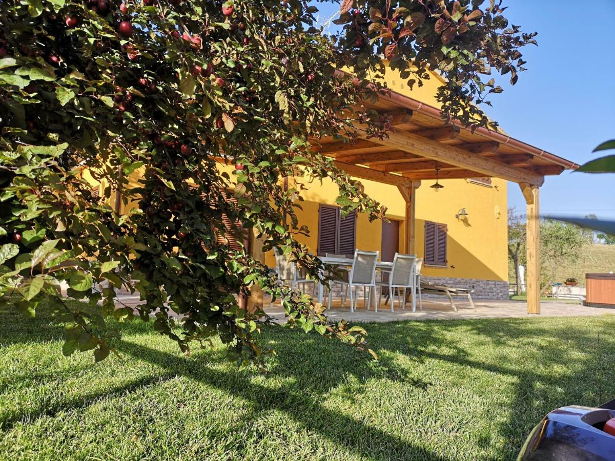 Montenovo Country House Ostra Vetere Exterior photo