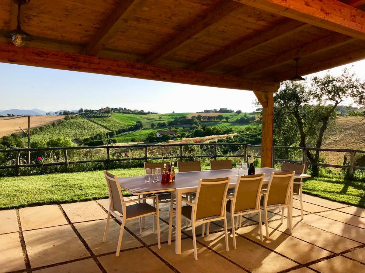 Montenovo Country House Ostra Vetere Exterior photo